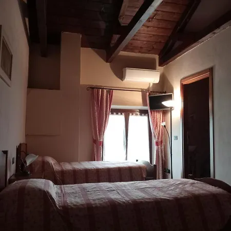 Agriturismo Raimondi Cominesi Amilcare Garlasco Exterior photo